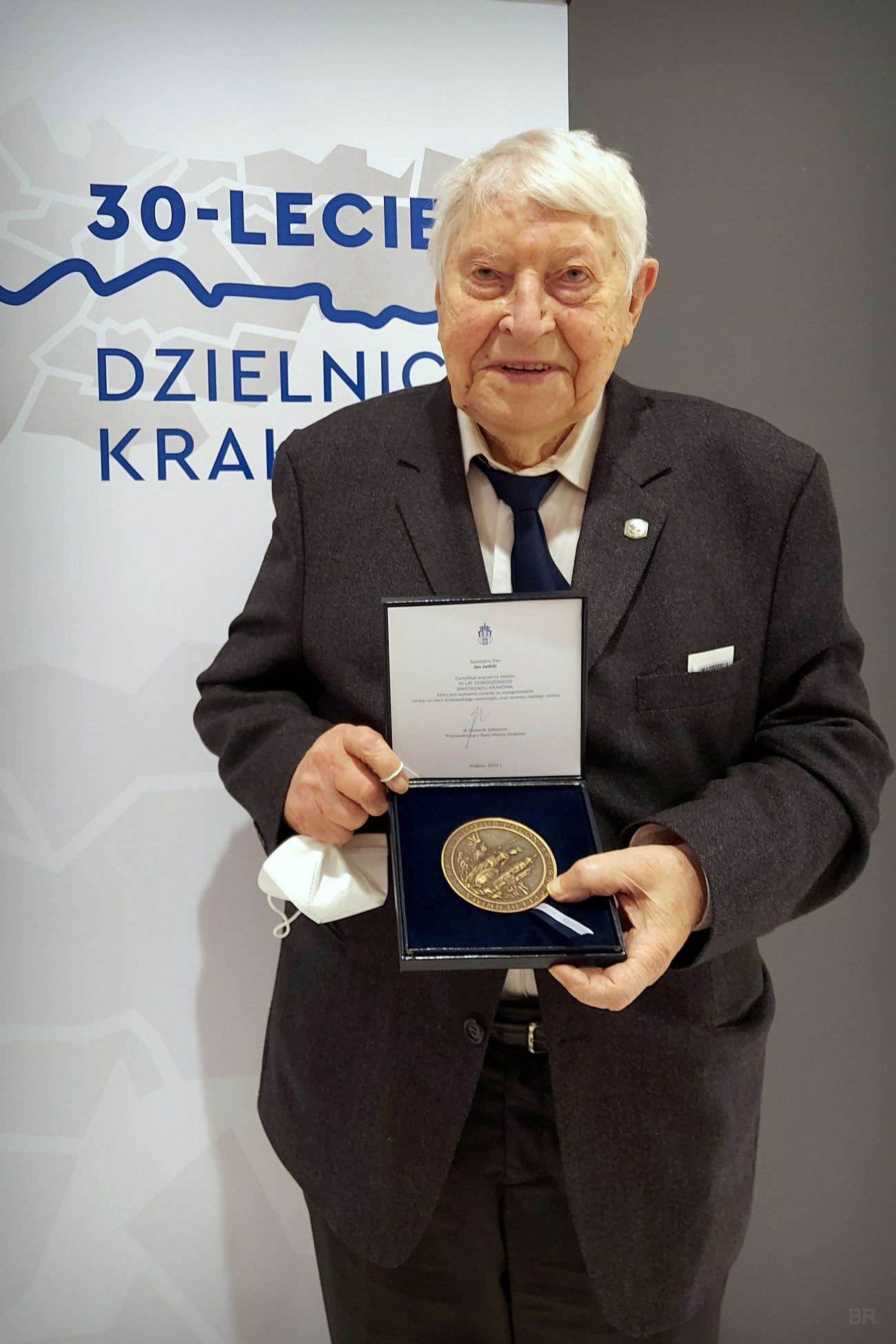 Ostatnie pożegnanie Jana Jasickiego (Fotografia: Barbara Radziszewska )